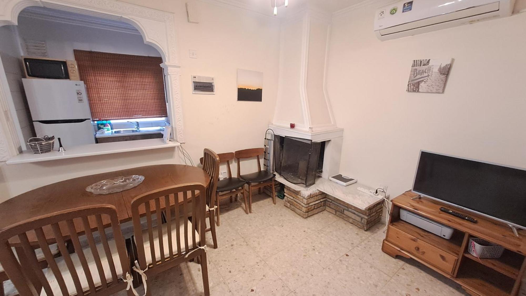 Miltos Beach House Ларнака Екстериор снимка