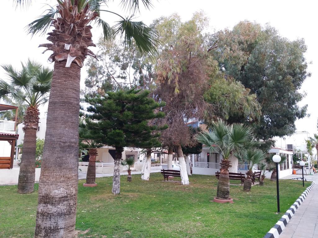 Miltos Beach House Ларнака Екстериор снимка